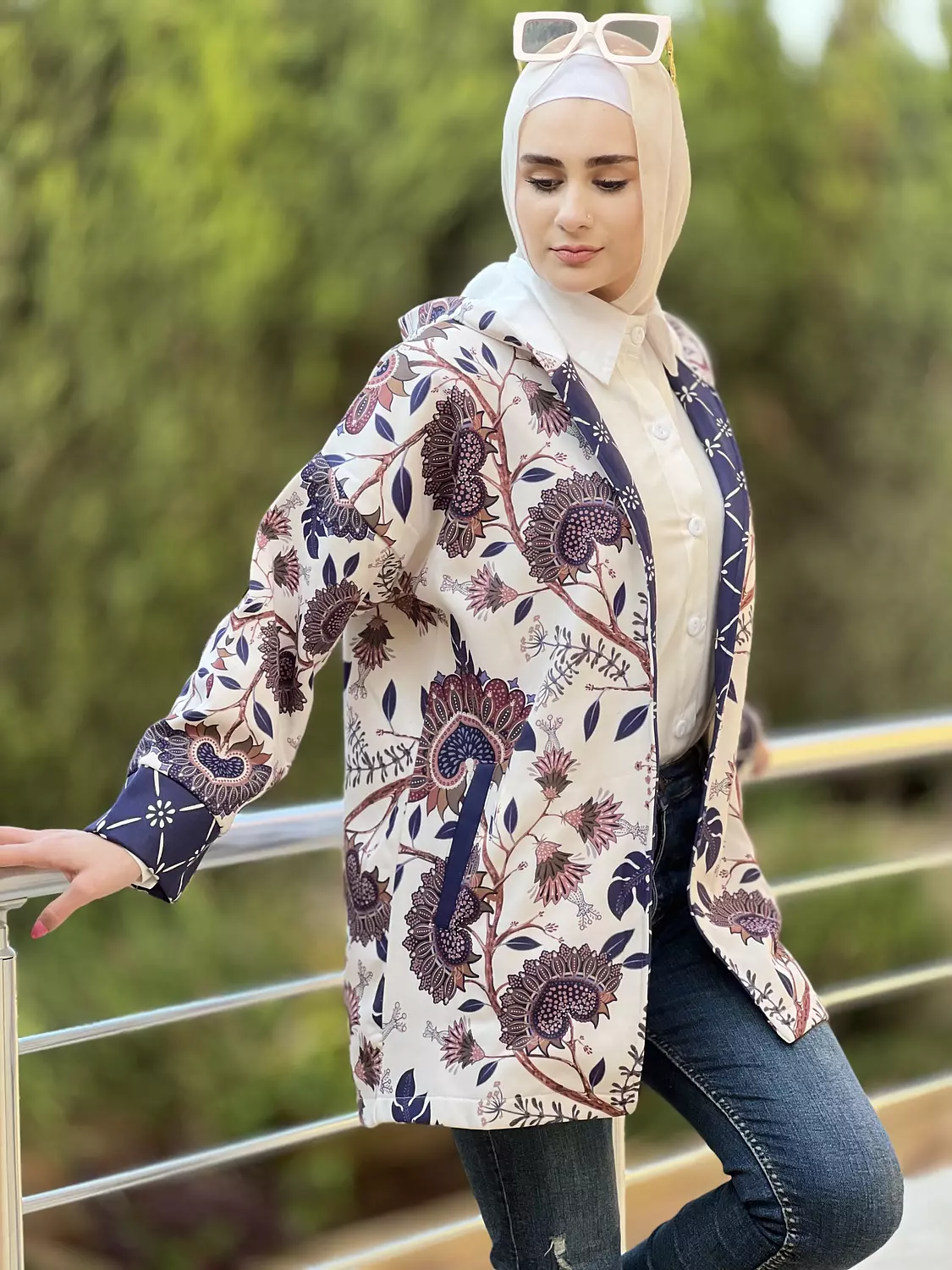 Morrocan Rose Coat hover image