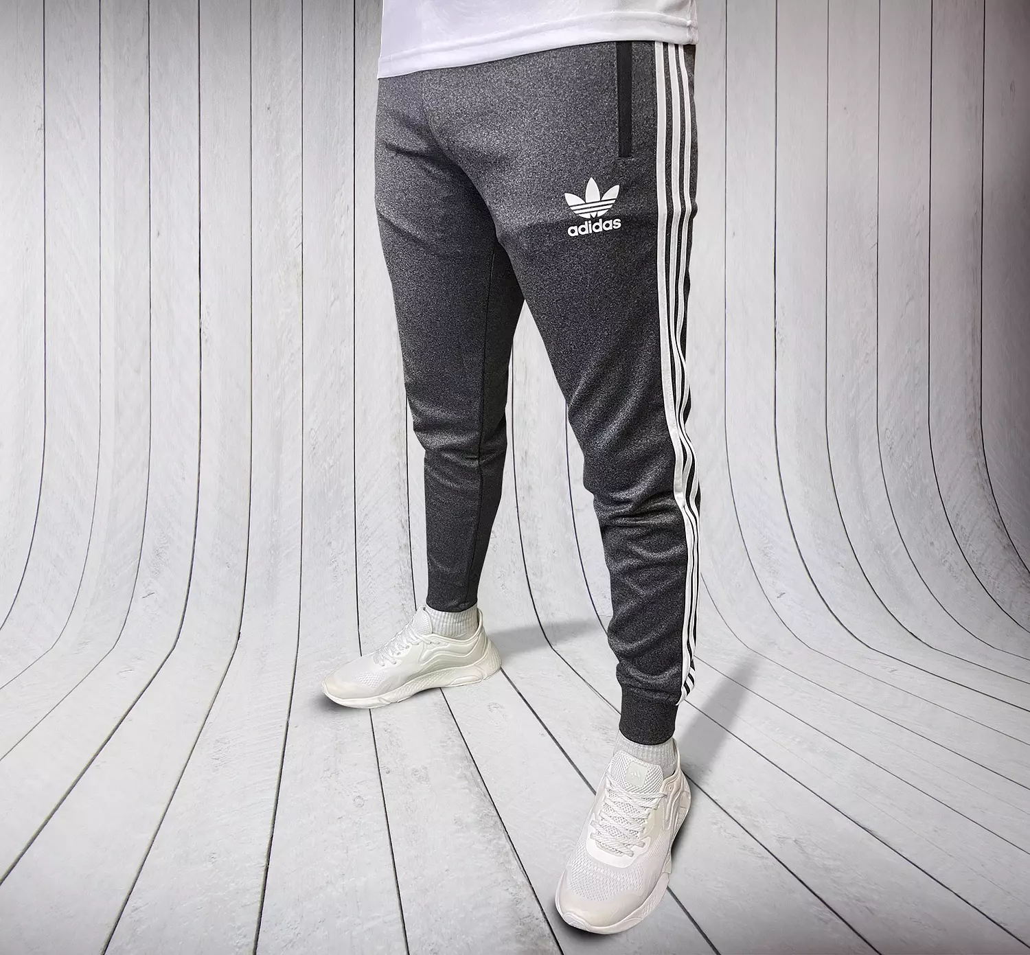 ADIDAS - SPORTS PANT 3