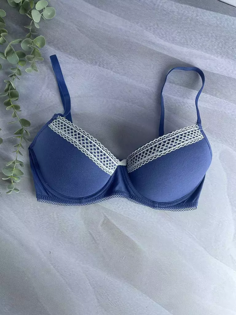 Wired padded bra from splash..