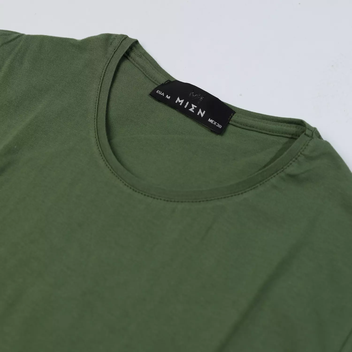 Basic Round Neck T-Shirt  9