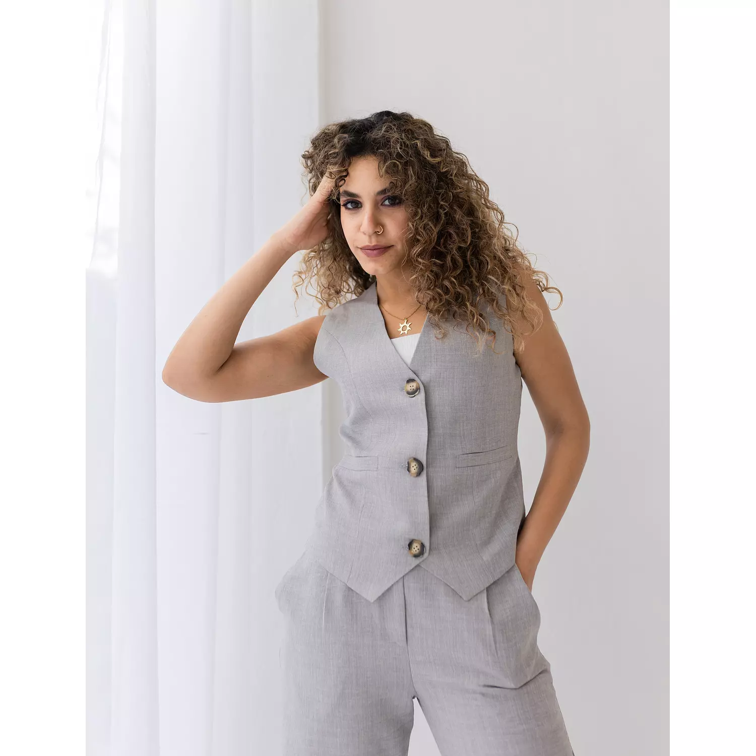 Light gray linen cropped vest  1