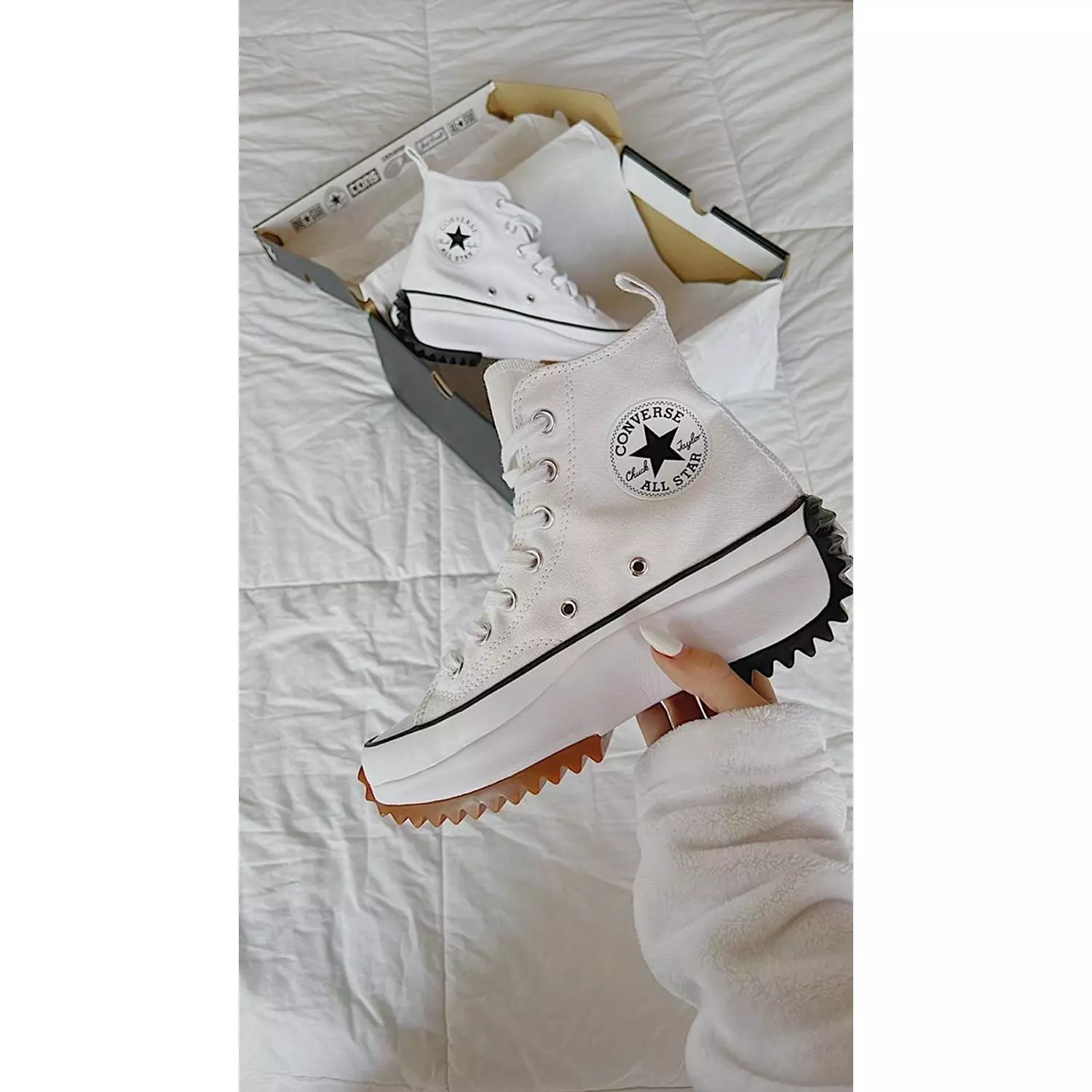 Converse Run Star Hike Hi White 1