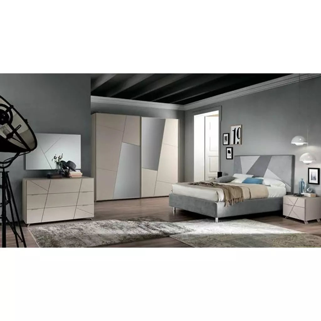 Bed room set 4 pieces - Artco.room008