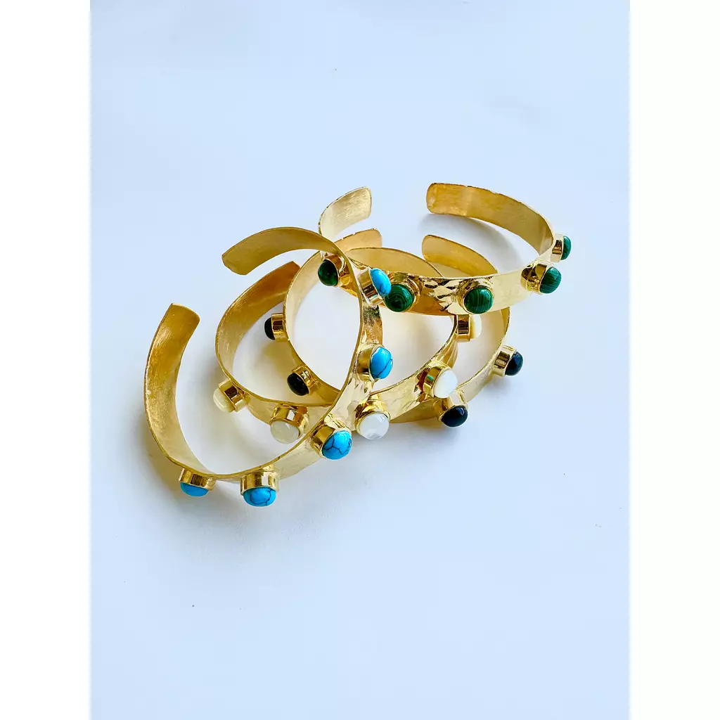 Stones cuff 