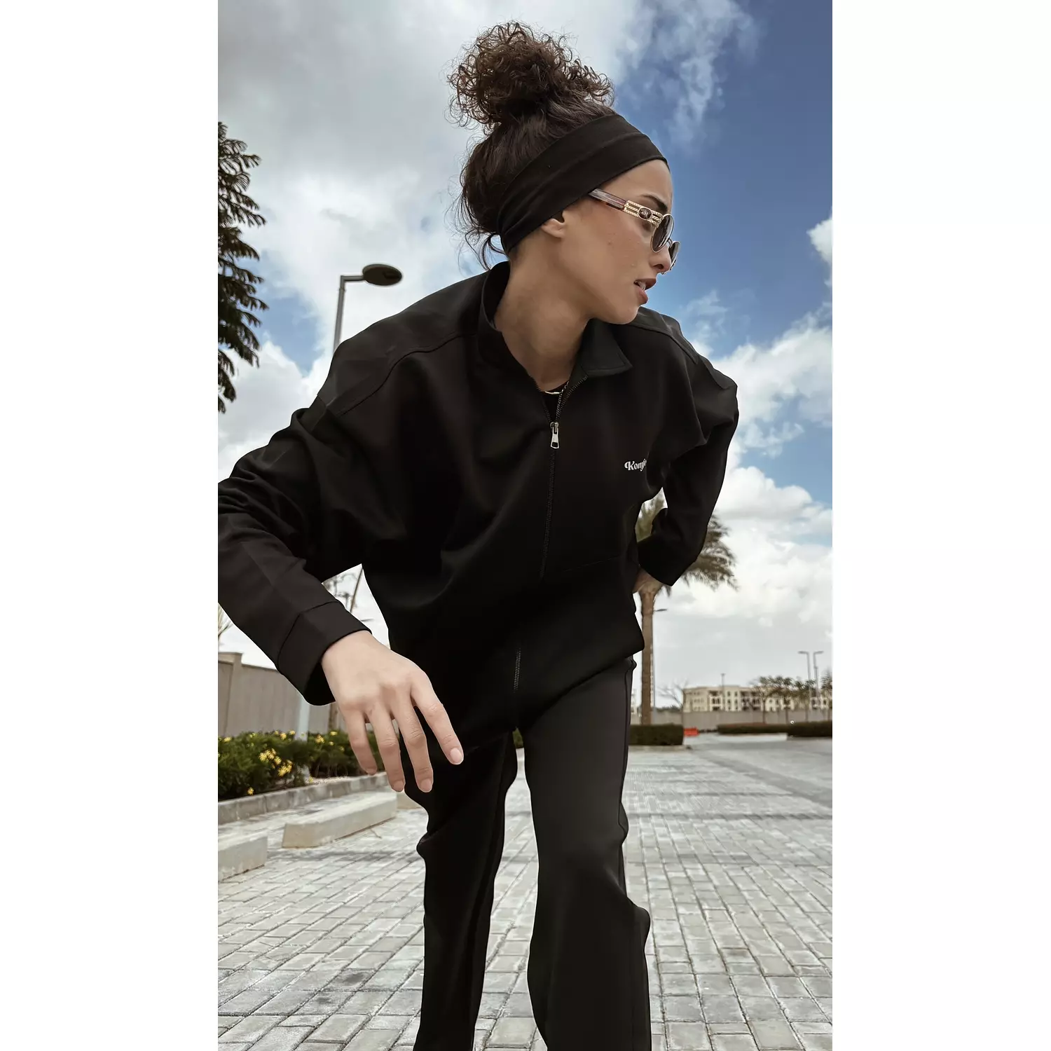 Komfort black tracksuit  1