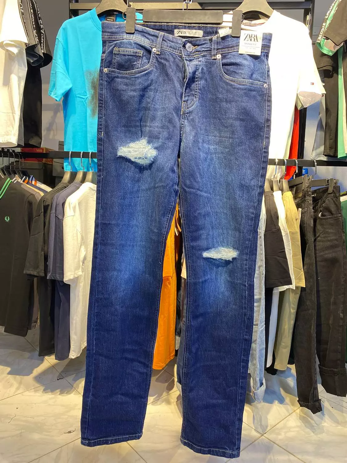 Zara cutting jeans- dark blue hover image