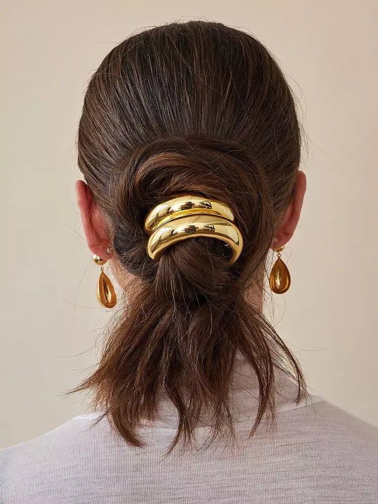 Gold scrunchie 1