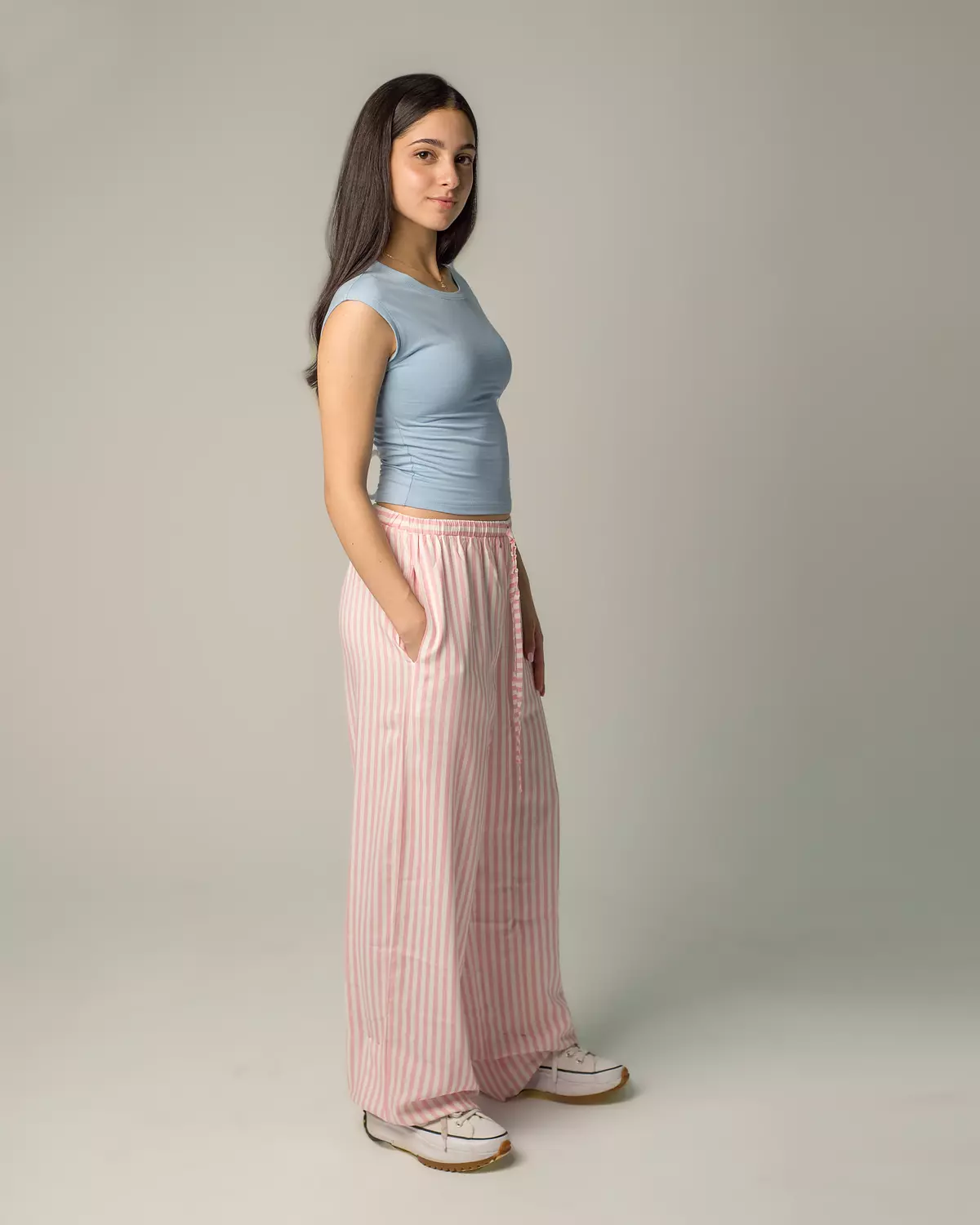 stripped loose pants hover image