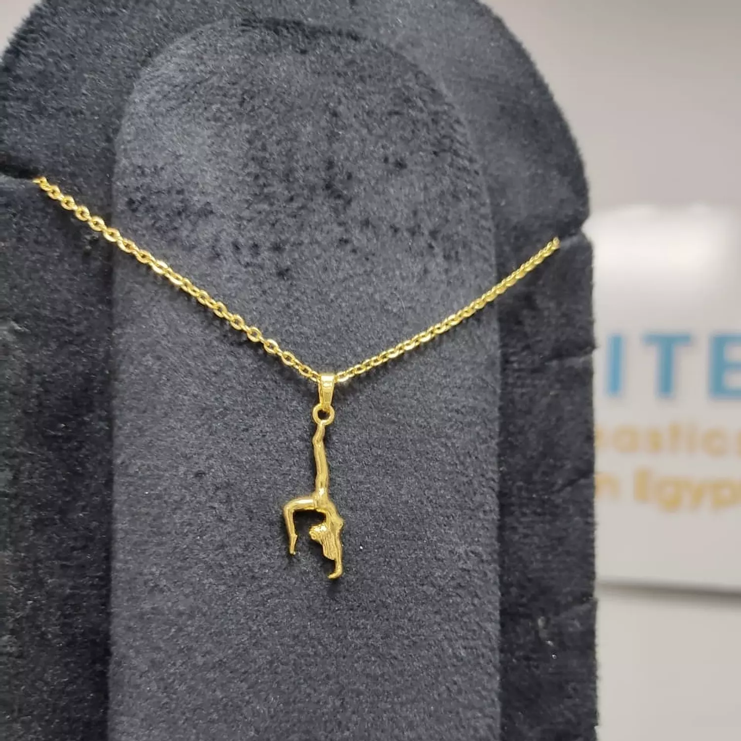 Necklace | Gymnast | Golden hover image