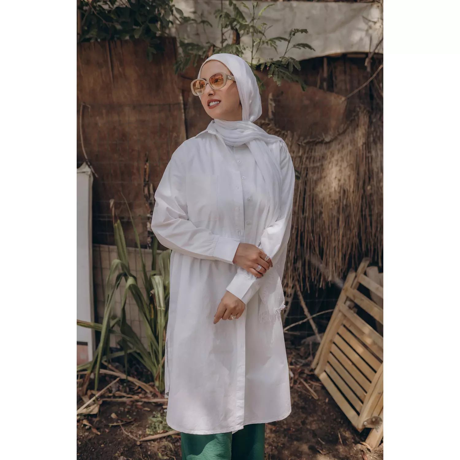 White Cotton Poplin Shirt hover image