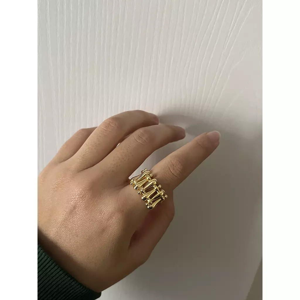 Bone ring