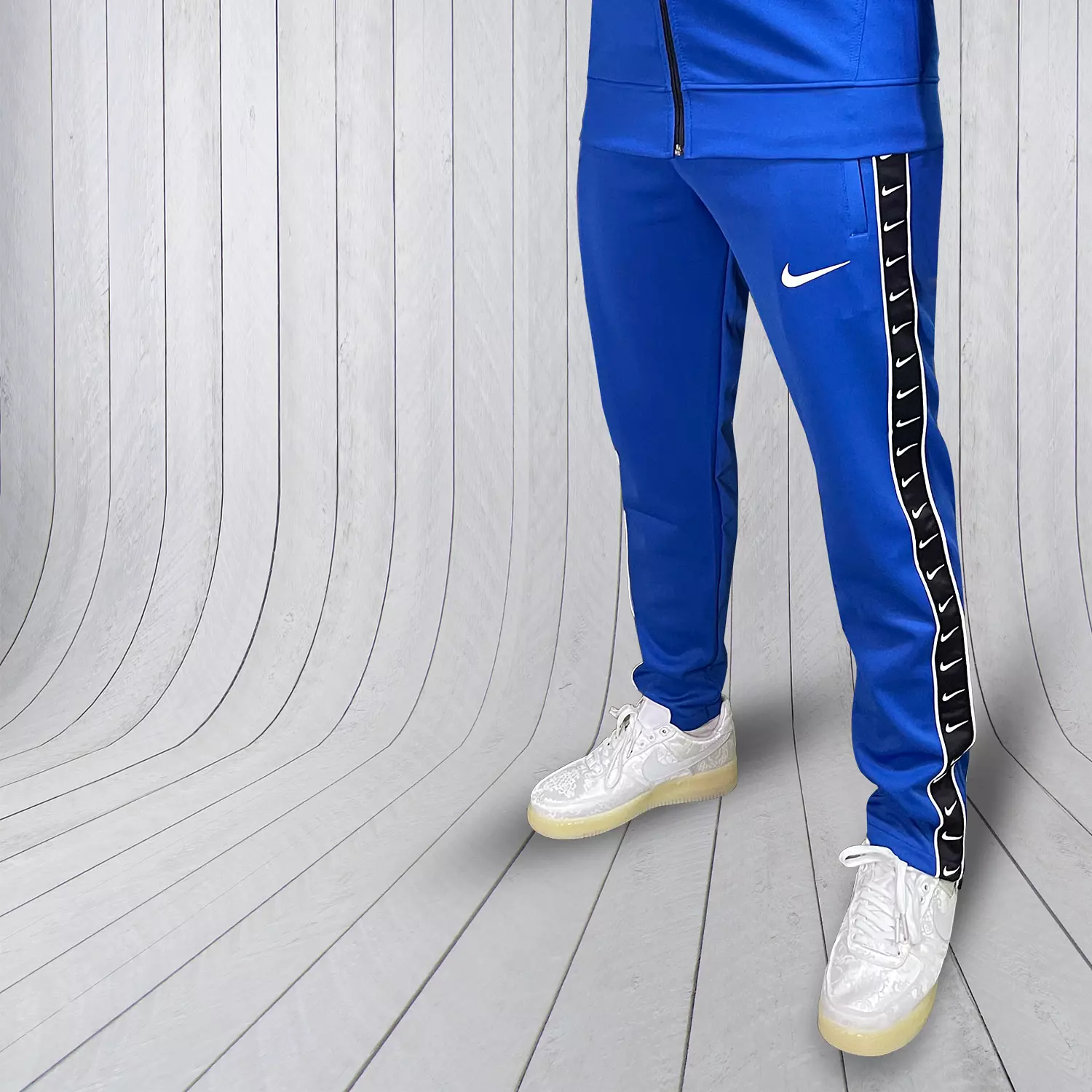 NIKE SPORTS PANT hover image