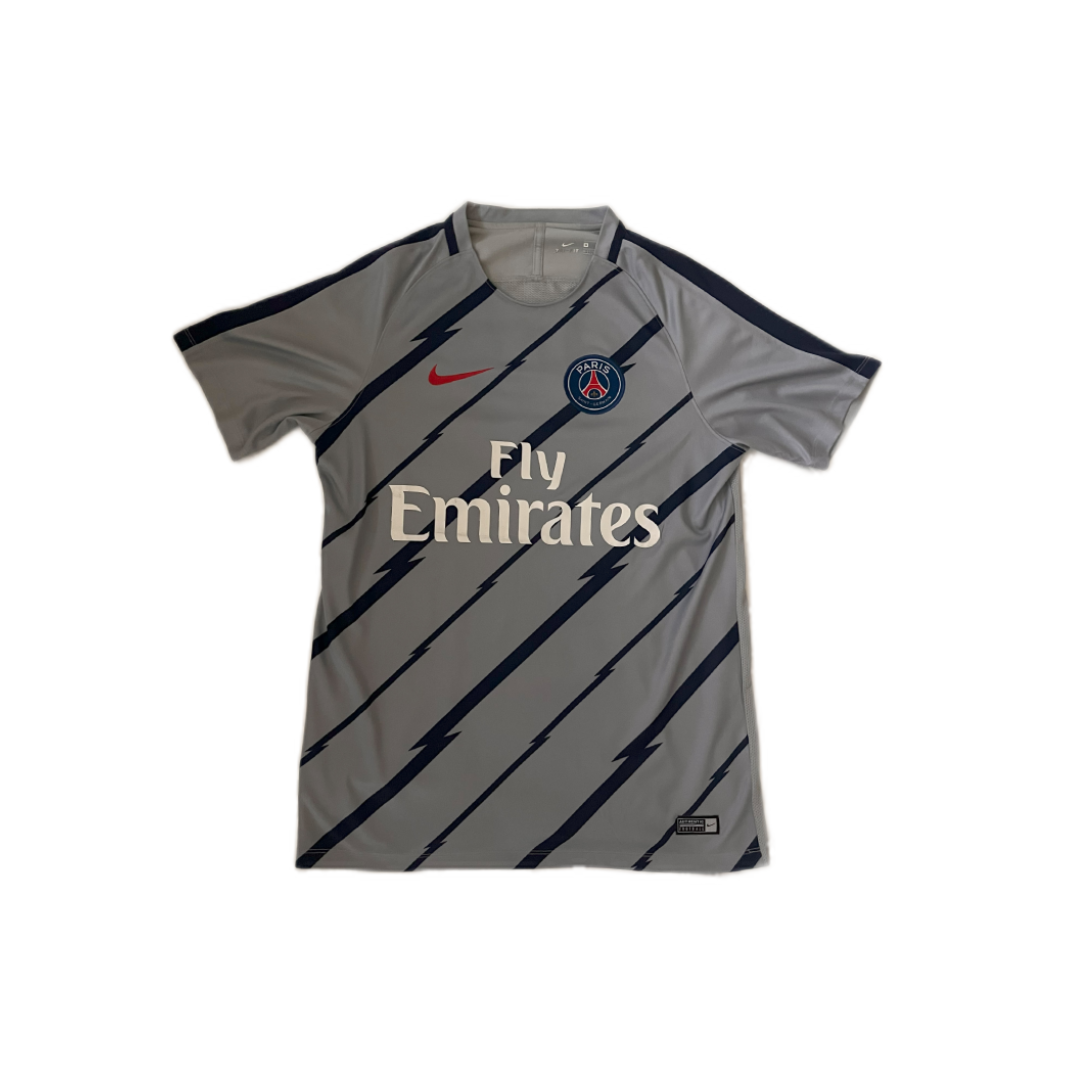 PSG 2016/17 Training Kit (M) hover image