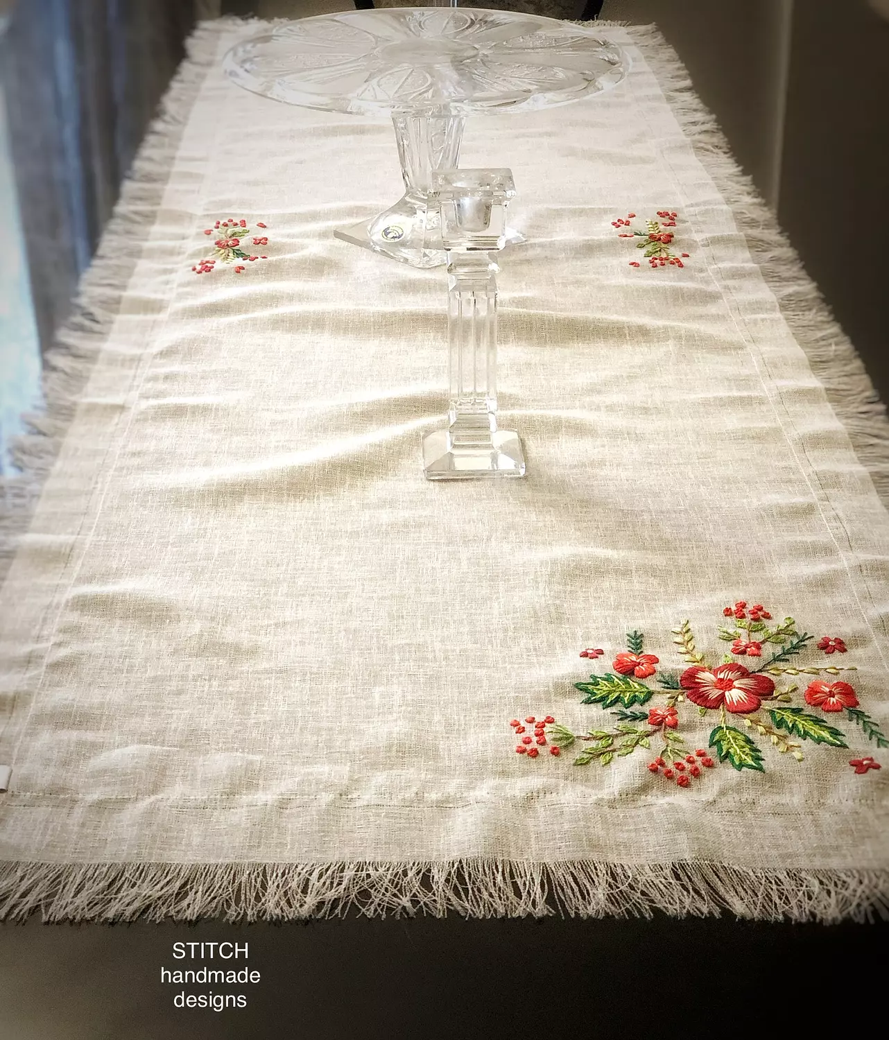 Joyful Table runner  hover image