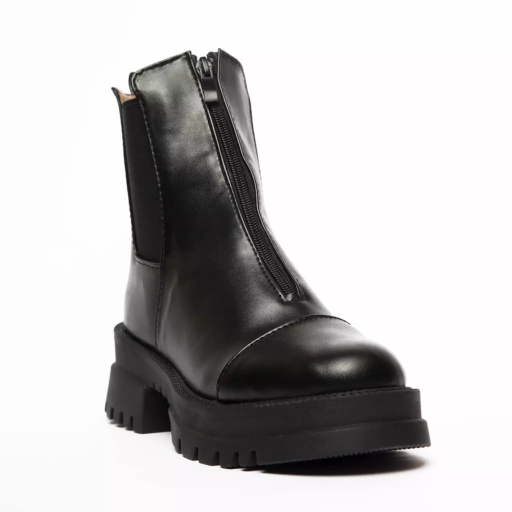 ZigZag Black Boots