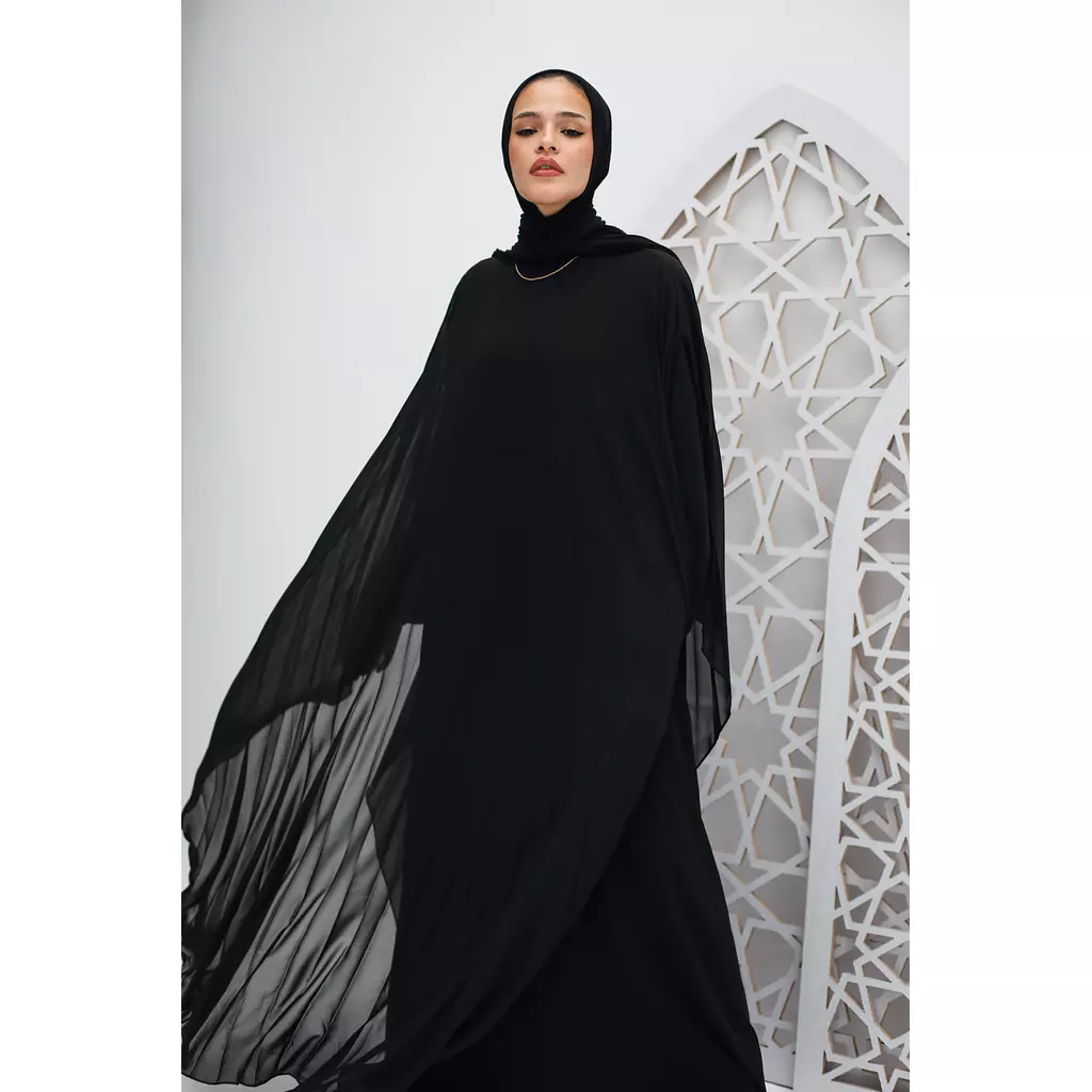 Full Pleated Cape