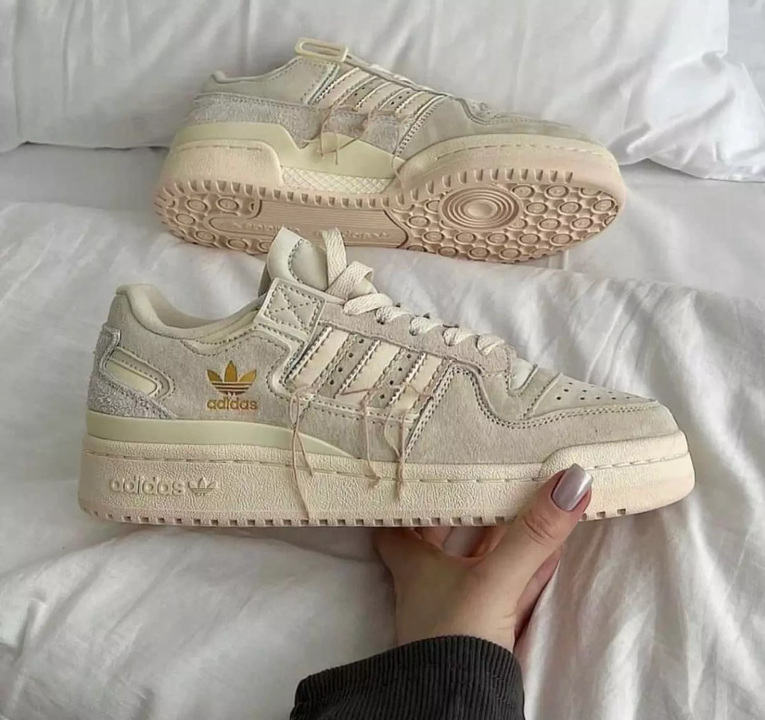 adidas forum low hover image