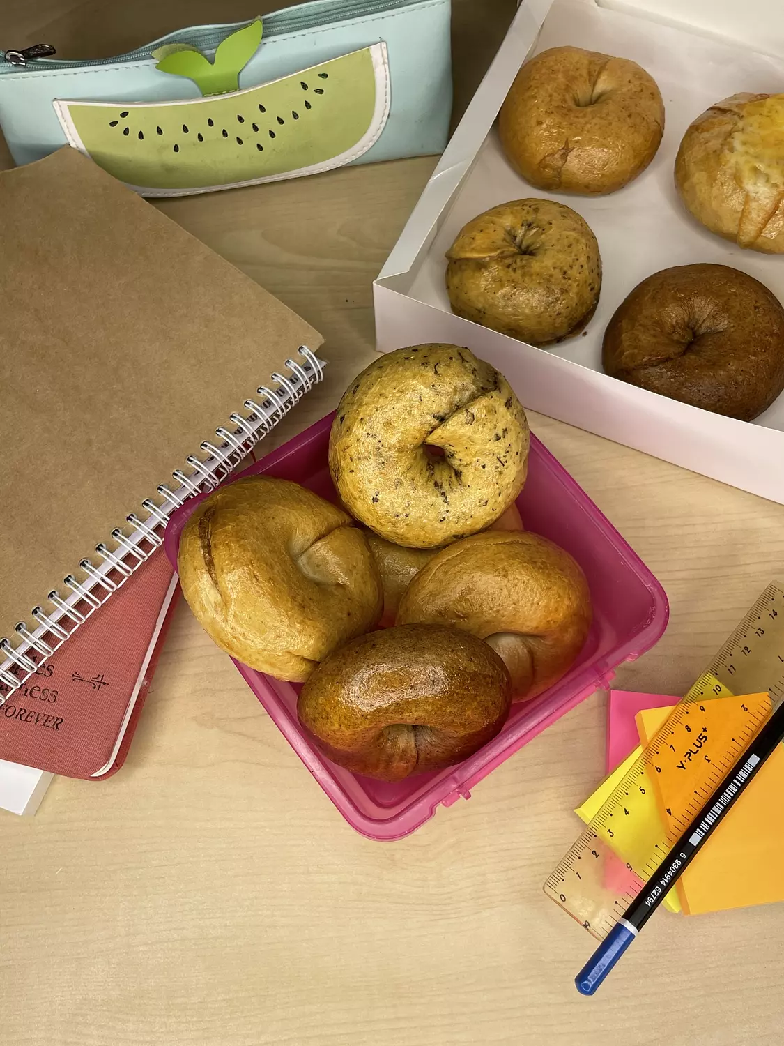 Mini Bagels Half a Dozen Mix 3