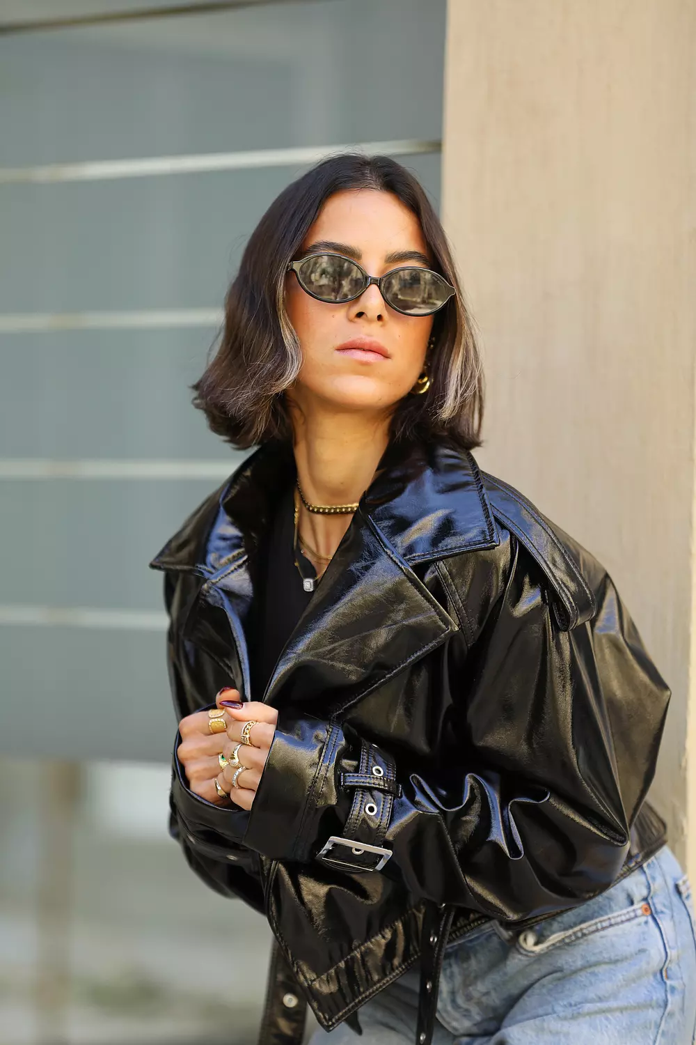 Black glossy cropped jacket  3