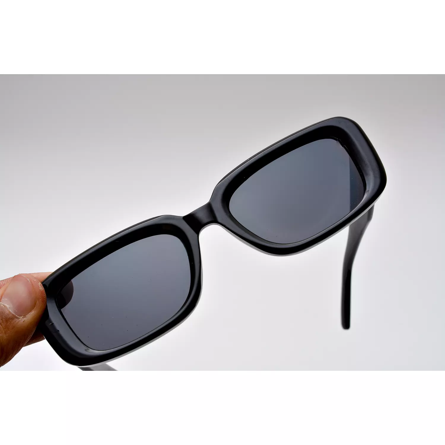 basic sunglasses 8