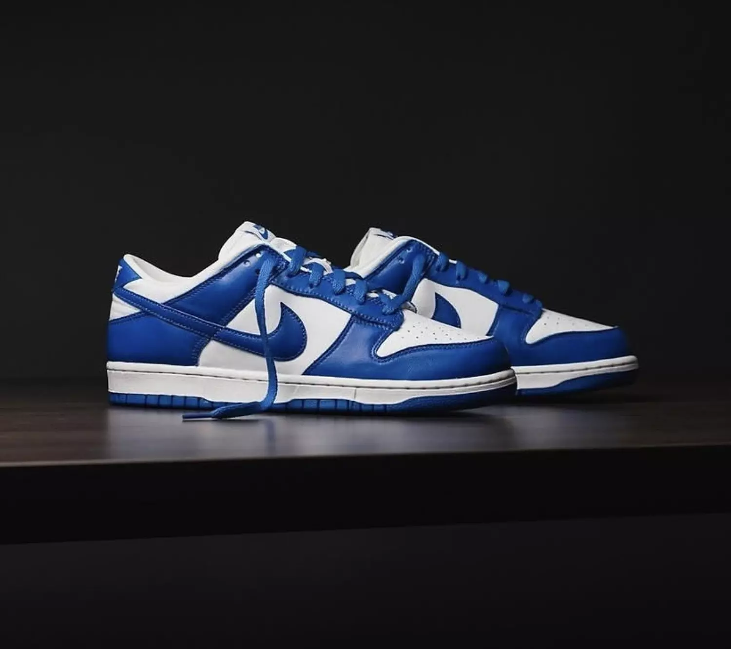 Dunk Low Retro SP 'Kentucky' 7