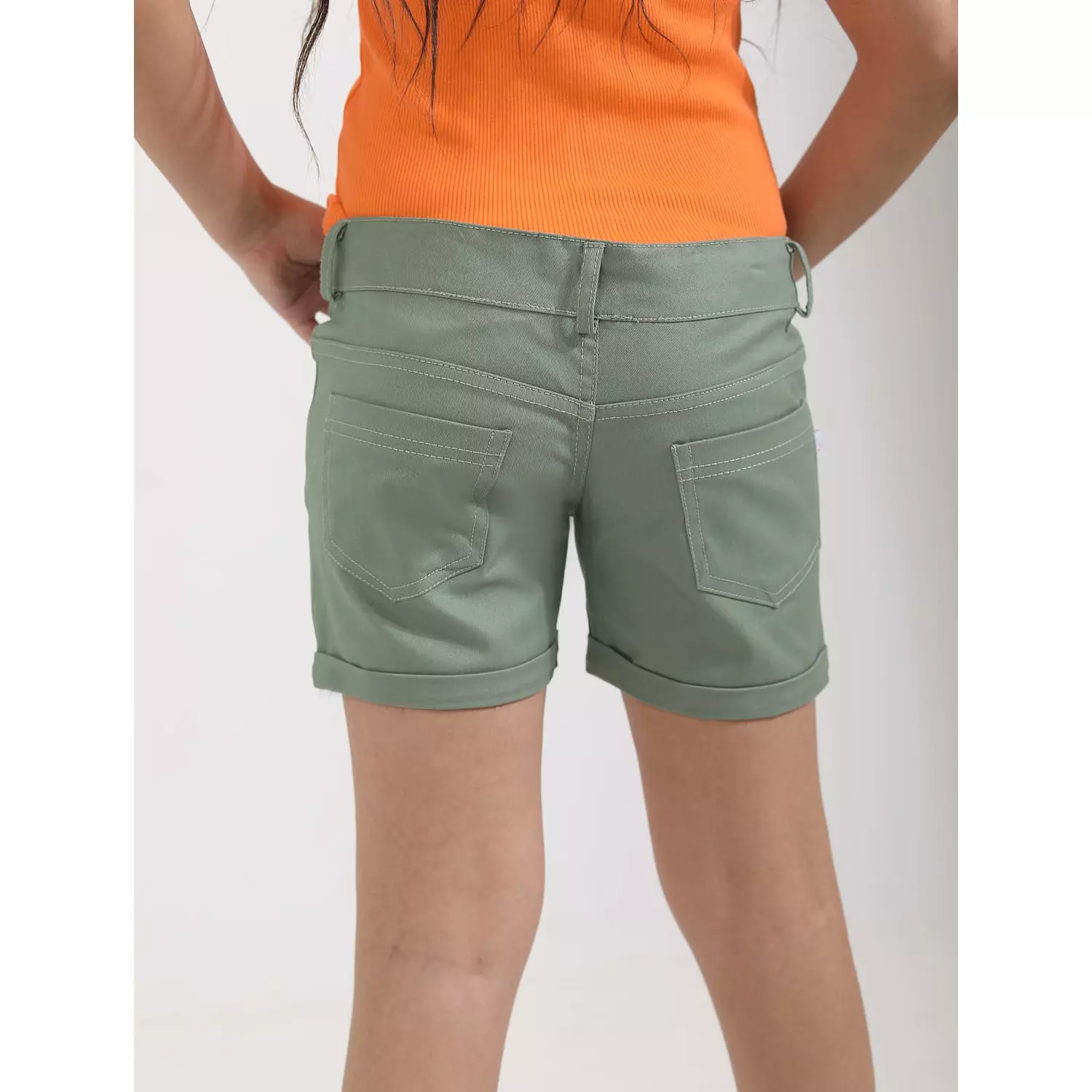 Gabardine Short 7