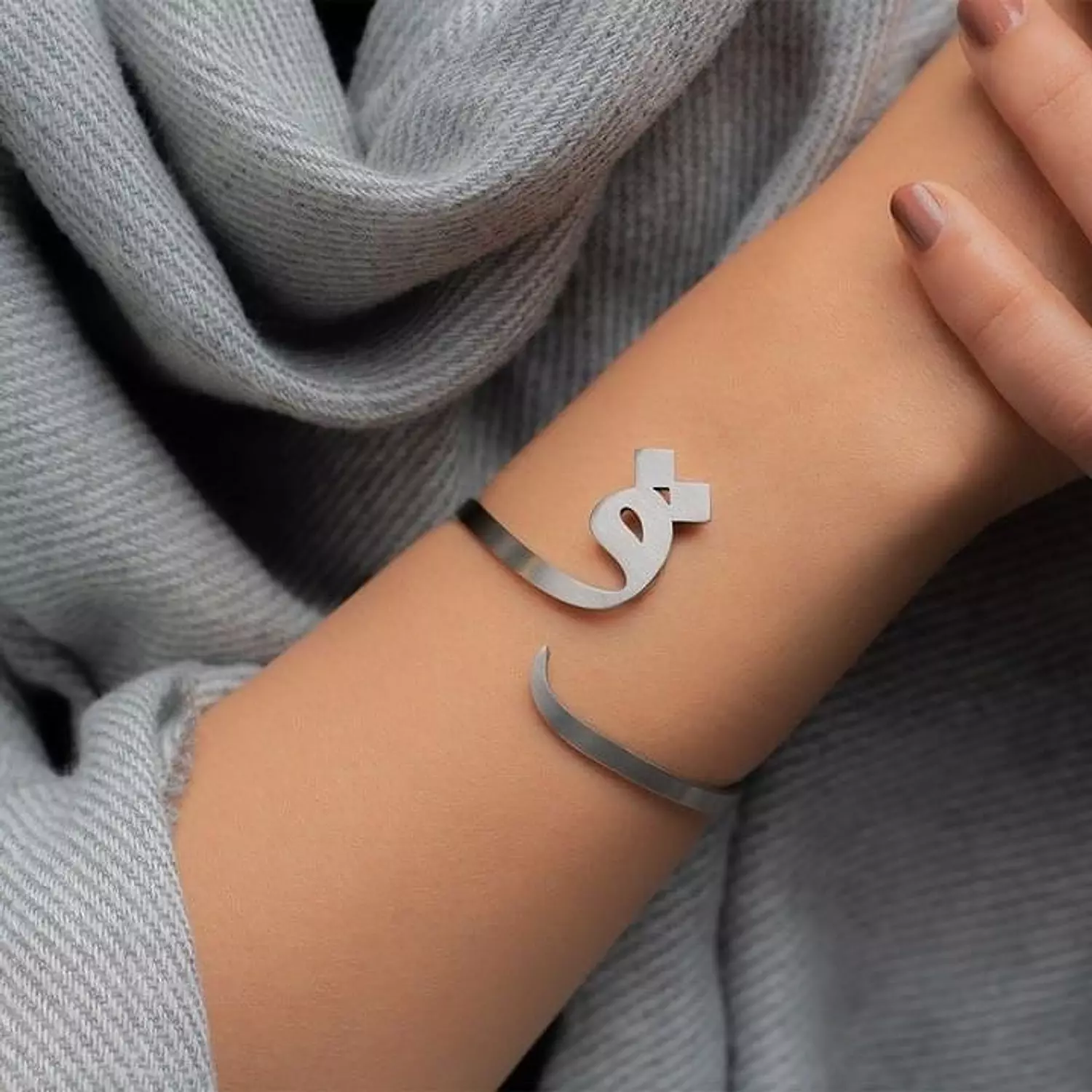 Rounded Letter Bracelet 5