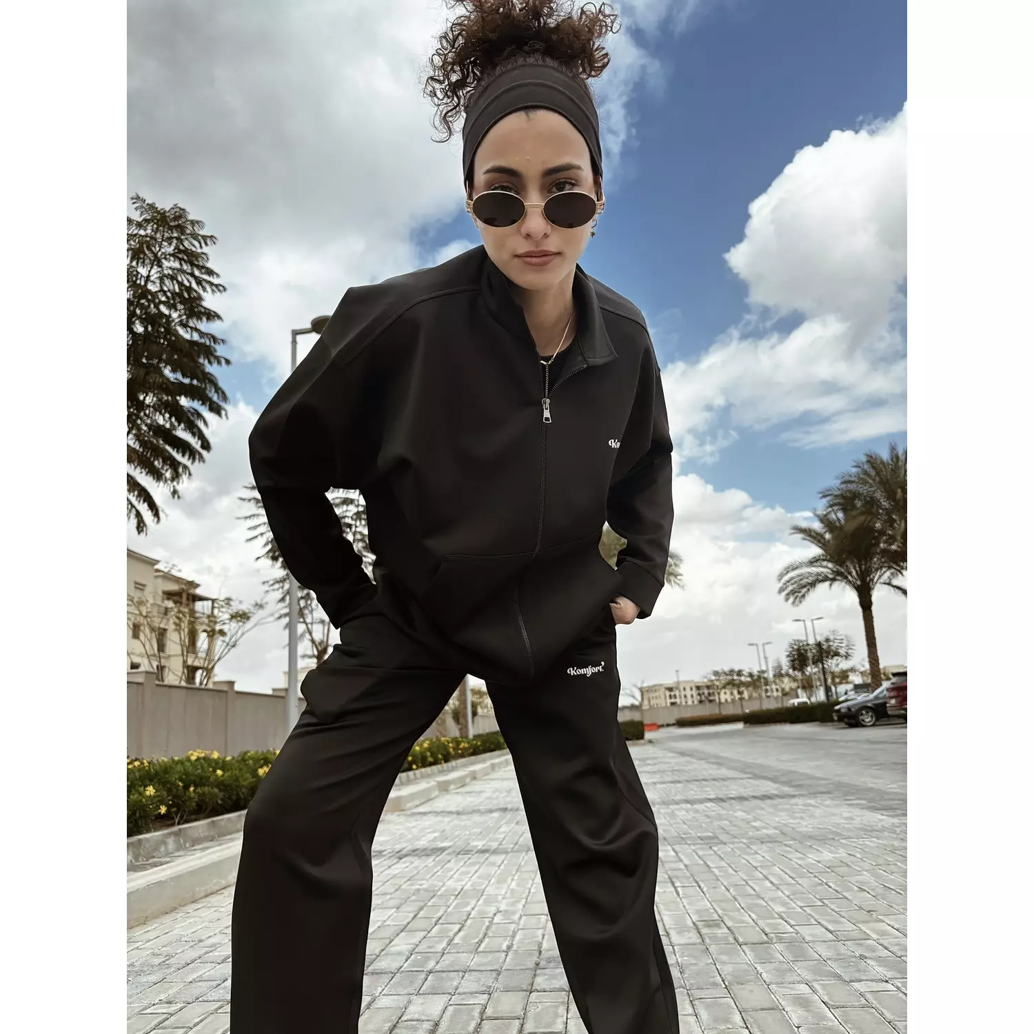 Komfort black tracksuit  0