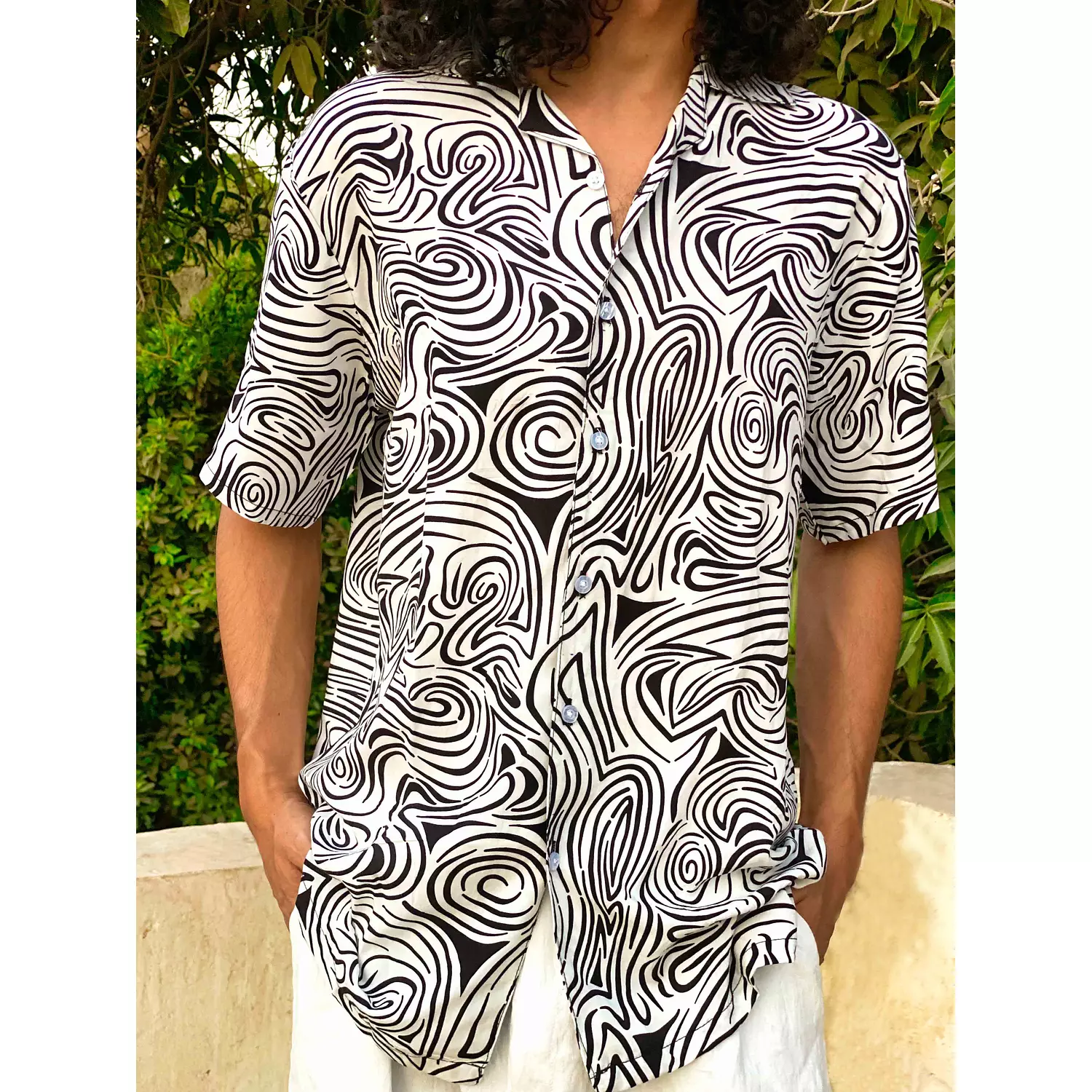 Loosefit B&W Strokes Patterned Viscose Shirt 1