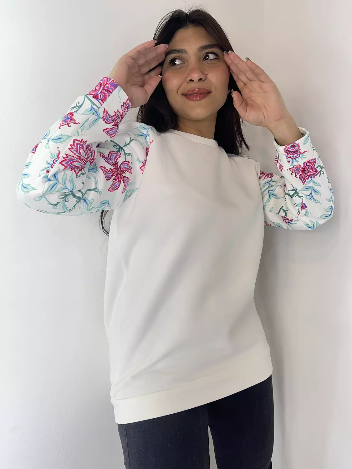 Printed sweatshirt  7