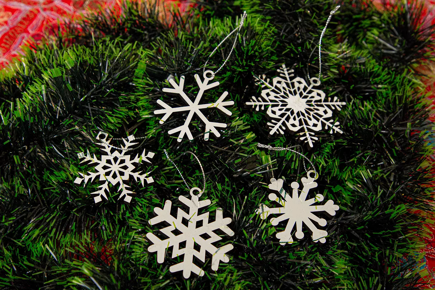 The Snowflake Tree ornament 2