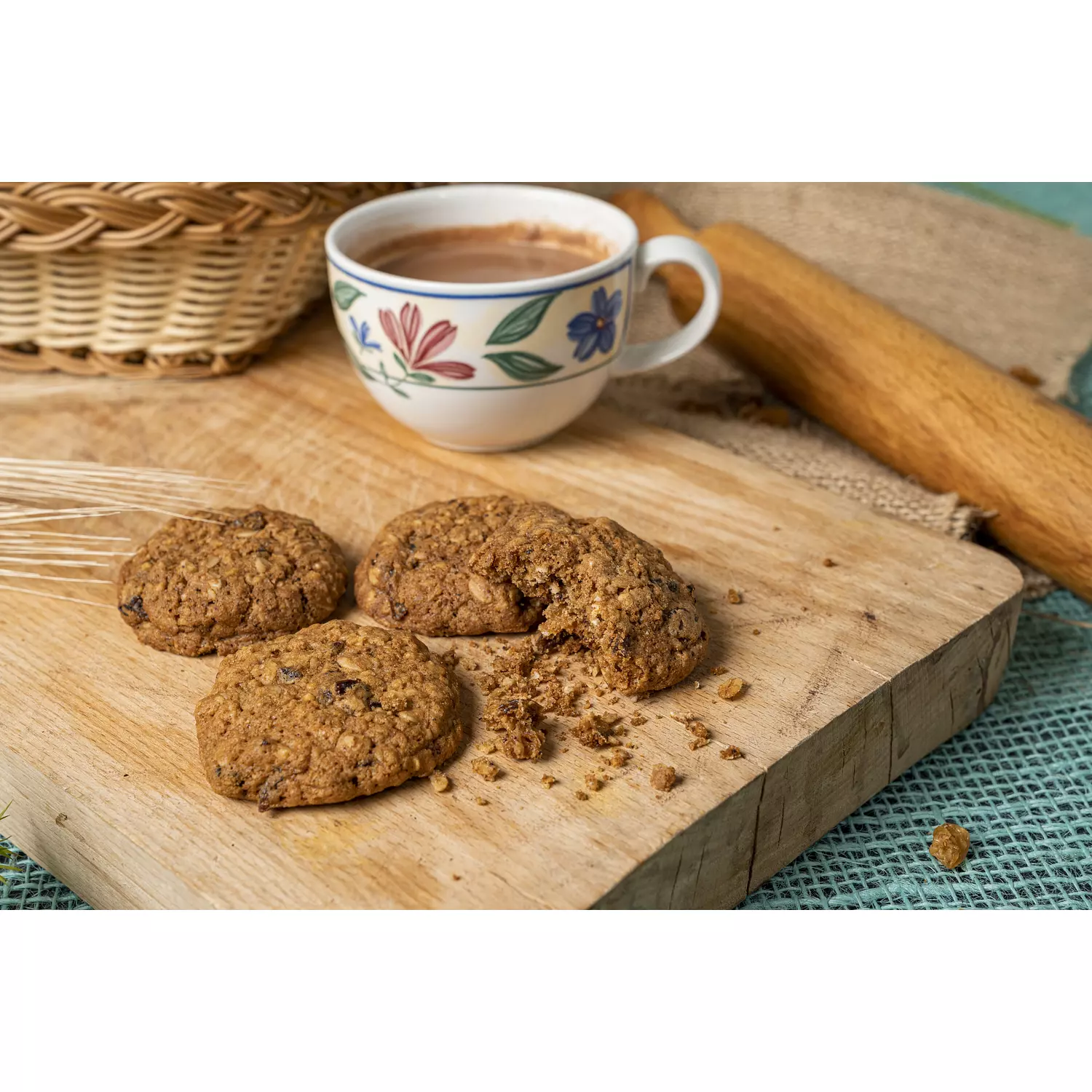 OatmeaL Raisin Cookies 1