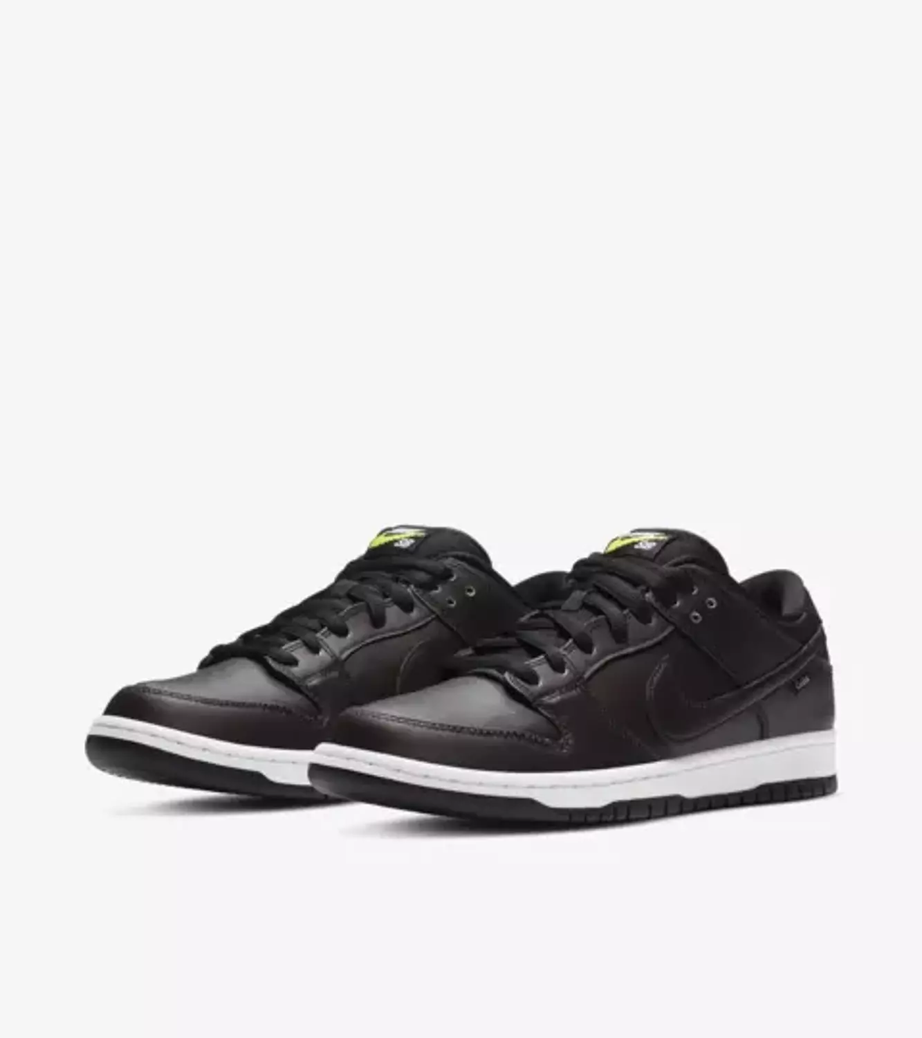 Nike SB Dunk Low 3