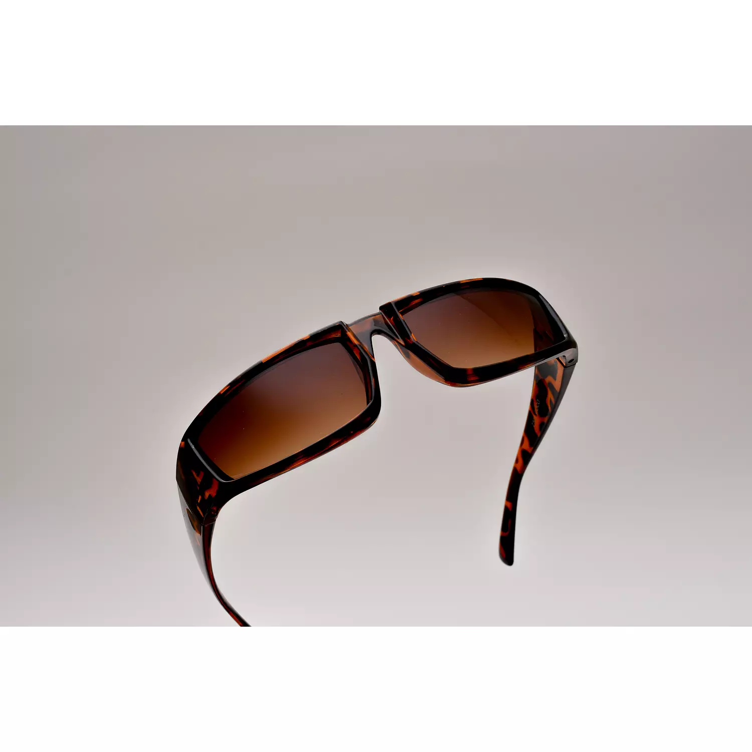 basic wrap sunglasses 32