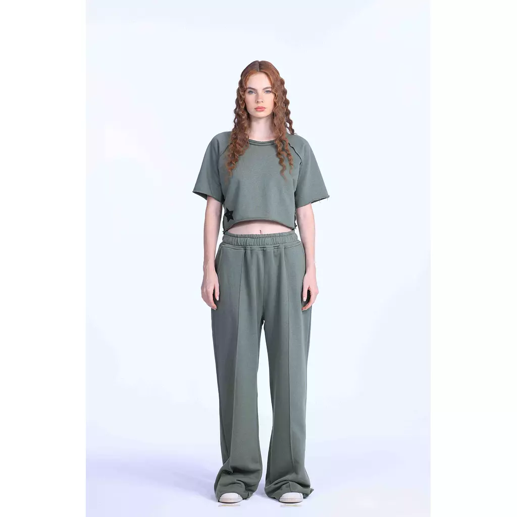 Olive oversized sweatpants   