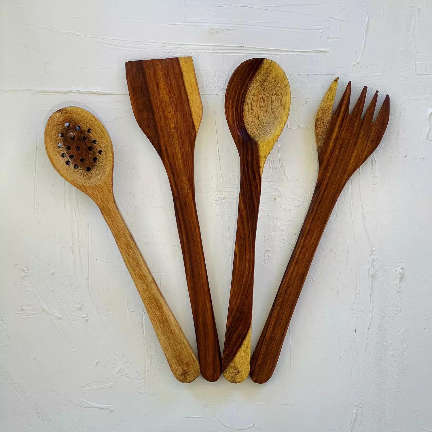 Set of 4 PCS Large Kitchen Utensils 1