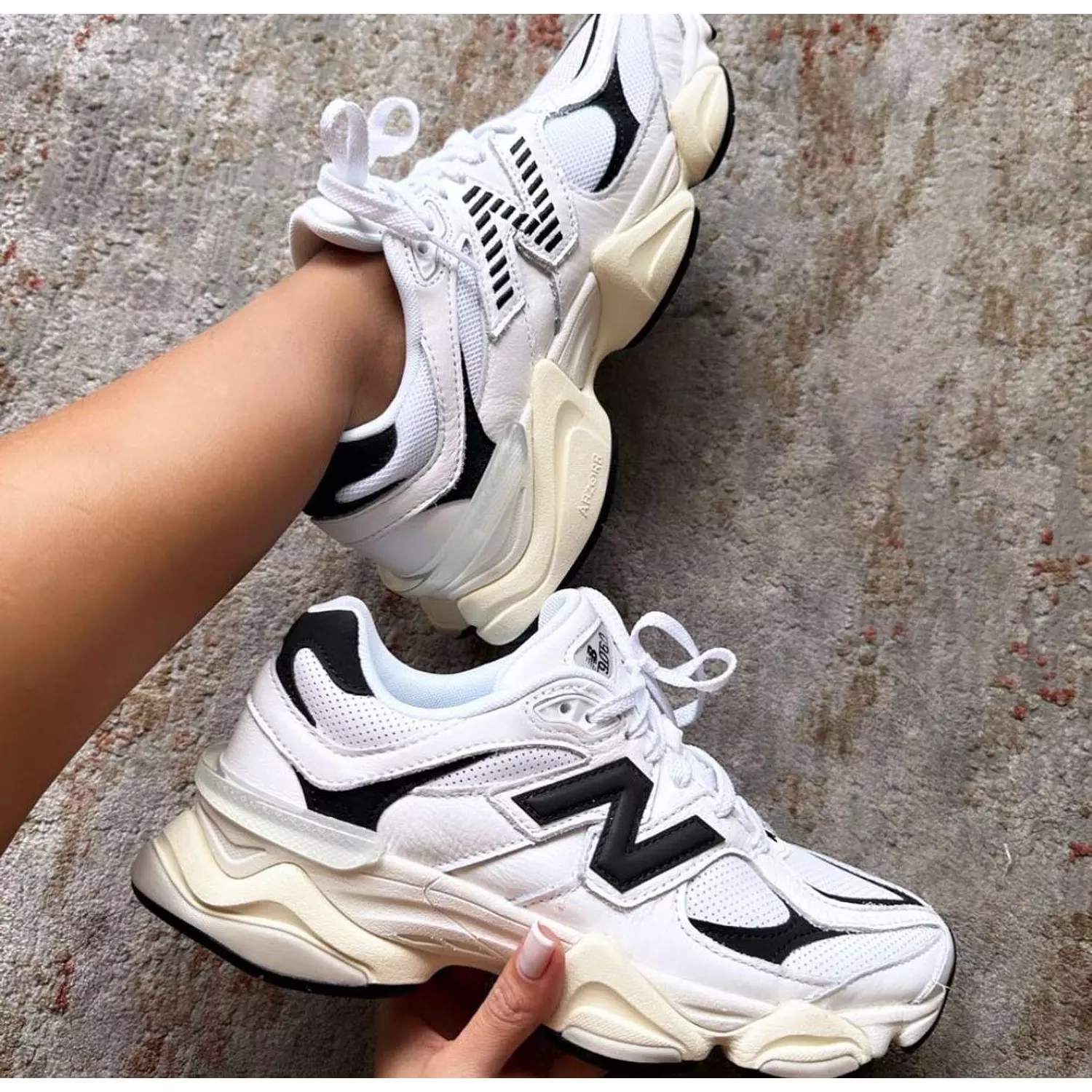 NB 9060 Black& White  1