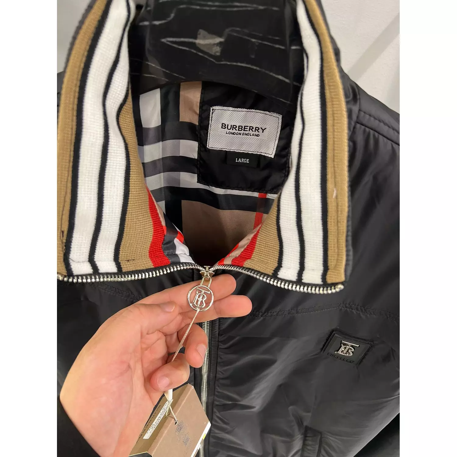 BLACK BURBERRY JACKET 2