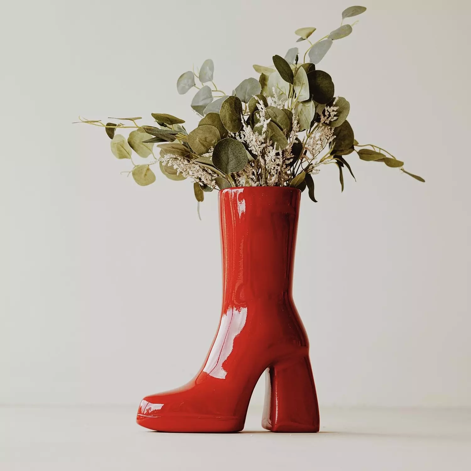 The Diva Boot Vase 5