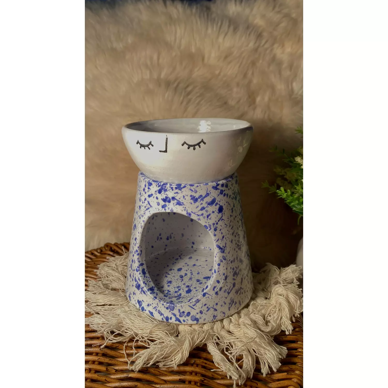 eyes oil diffuer 3