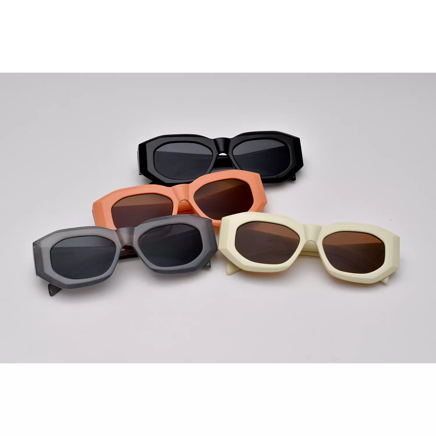 regular sunglasses hover image