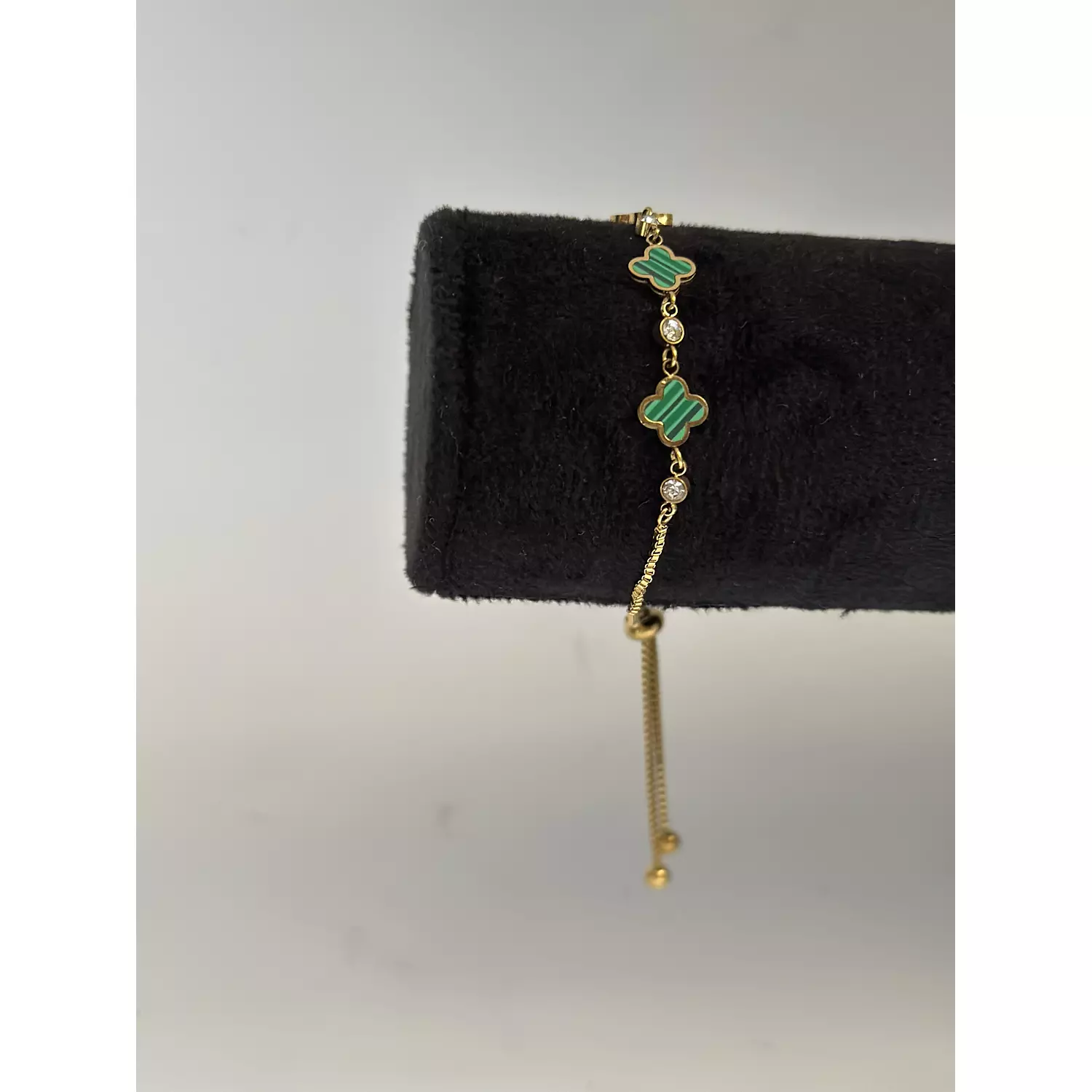 Van Cleef Emerald Bracelet  hover image