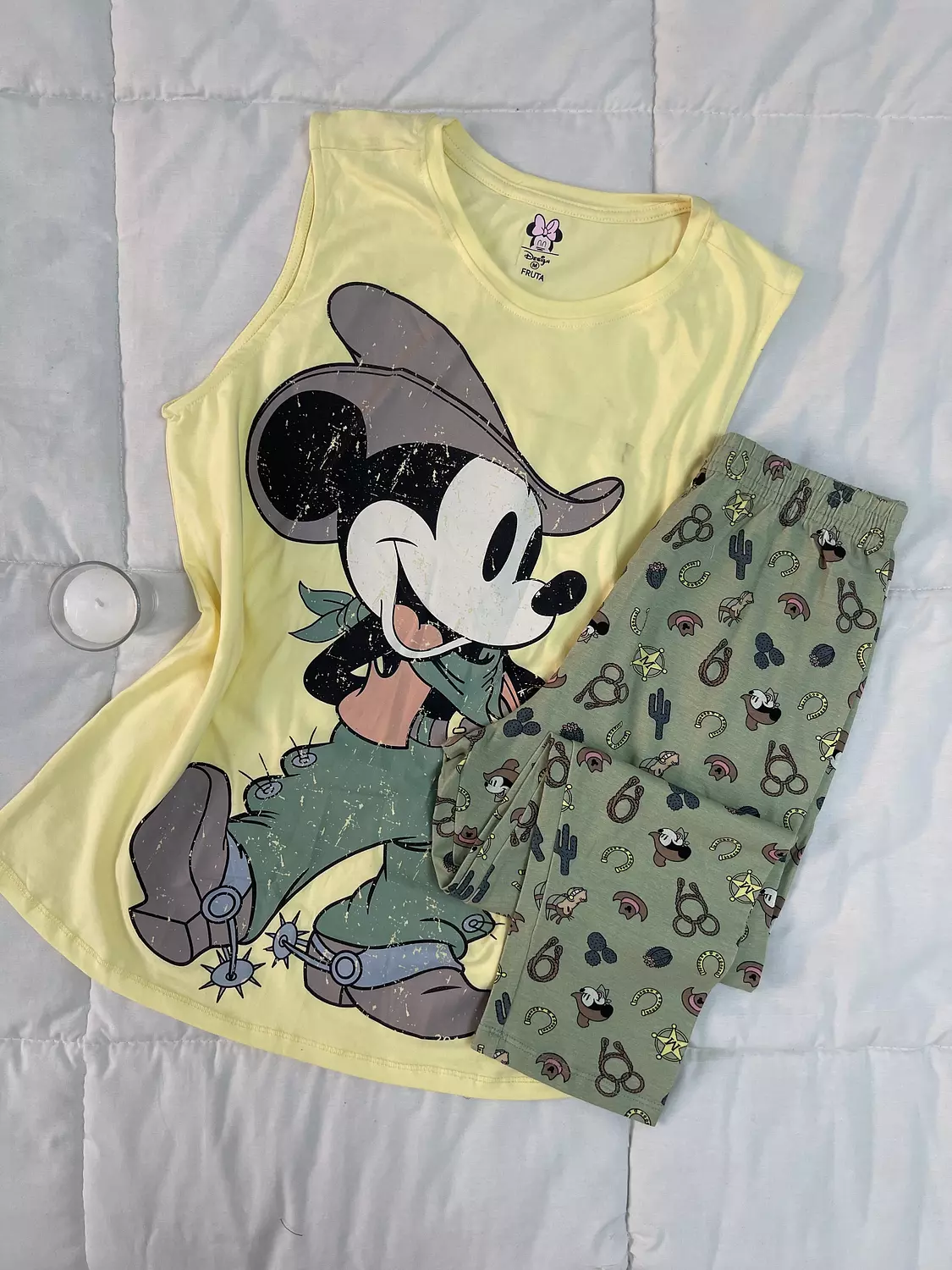 Mickey yellow pantacor hover image