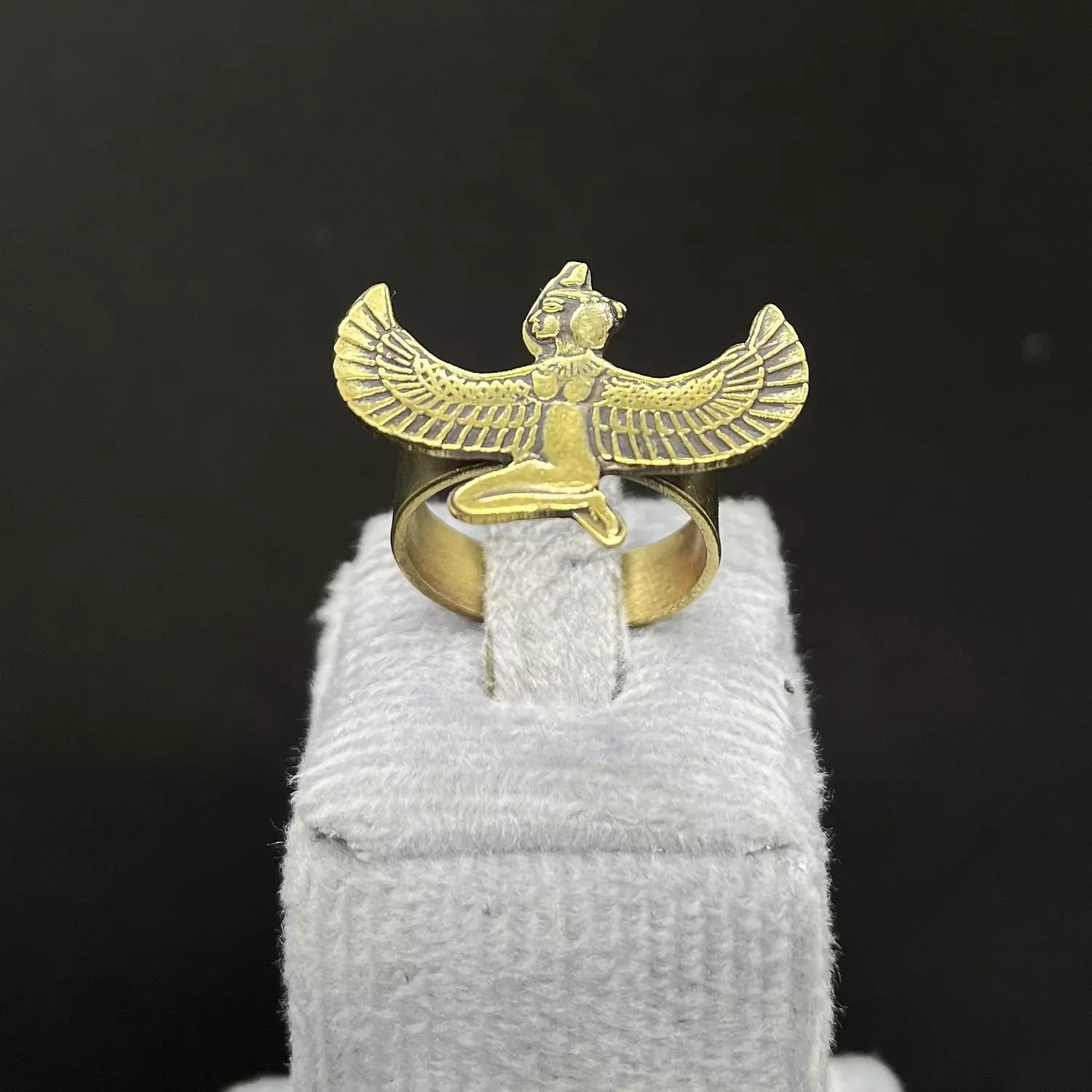 Isis Ring hover image