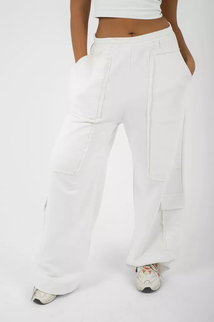 Everyday Wide-Leg Sweatpants in Off-White