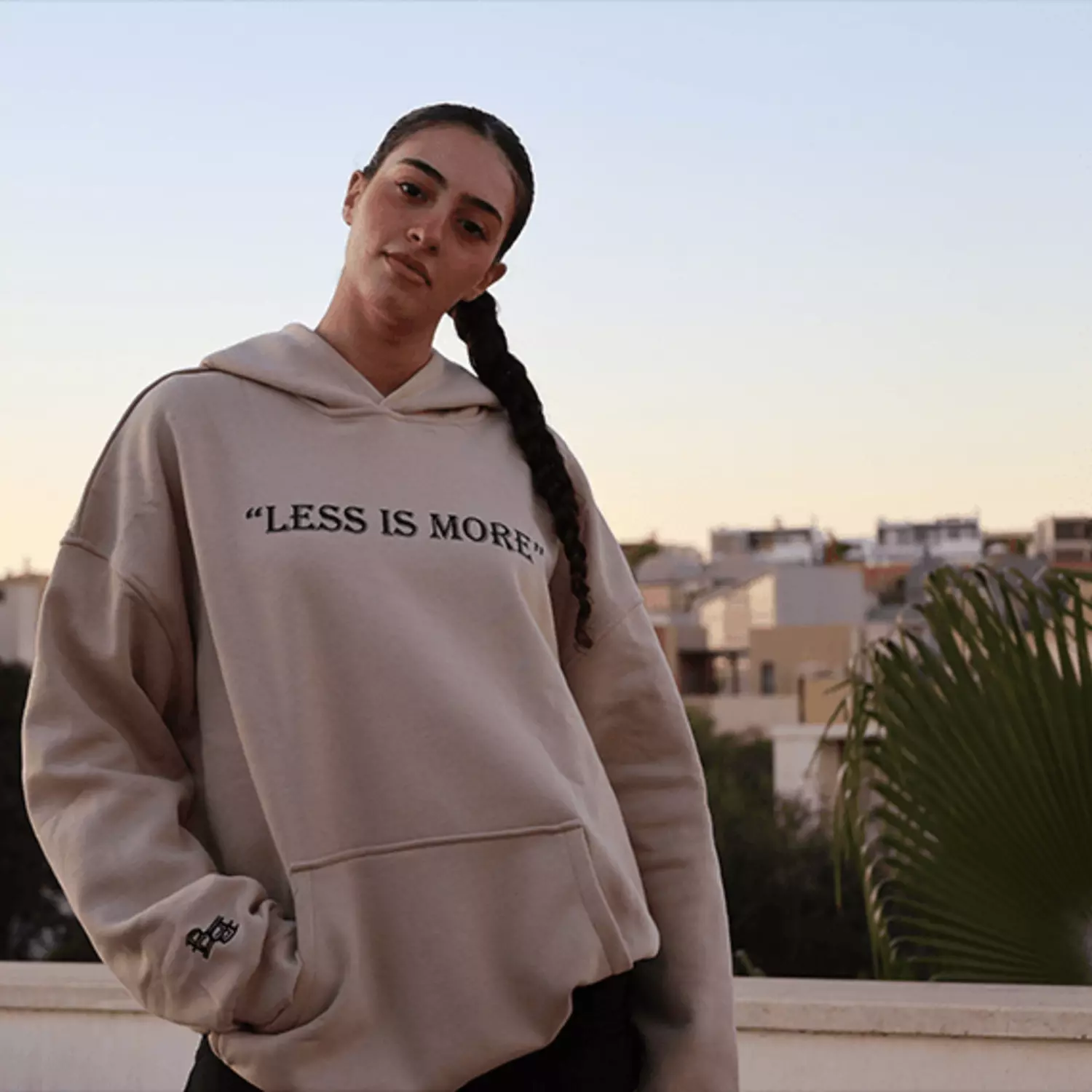 <p><strong>"Less is more" Oversized Hoodie!</strong></p>