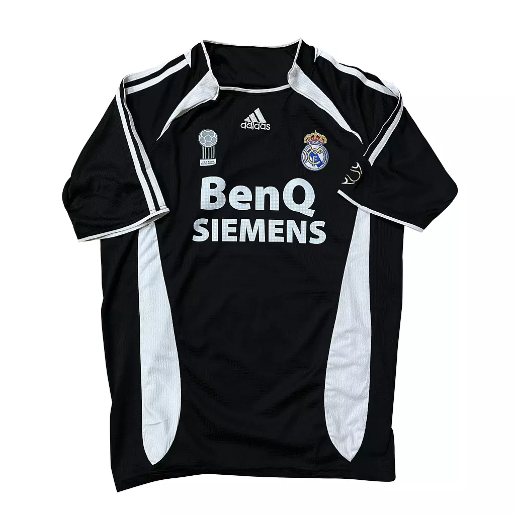 Real Madrid 2006\07 Away Shirt