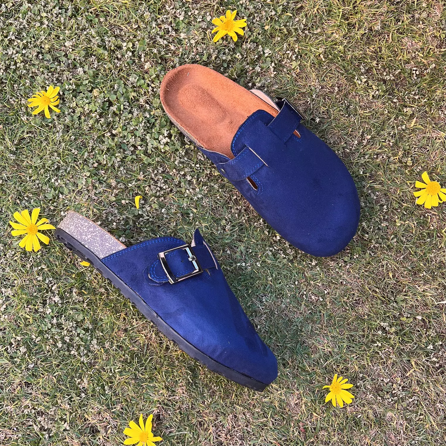 Clogsy-Navy hover image