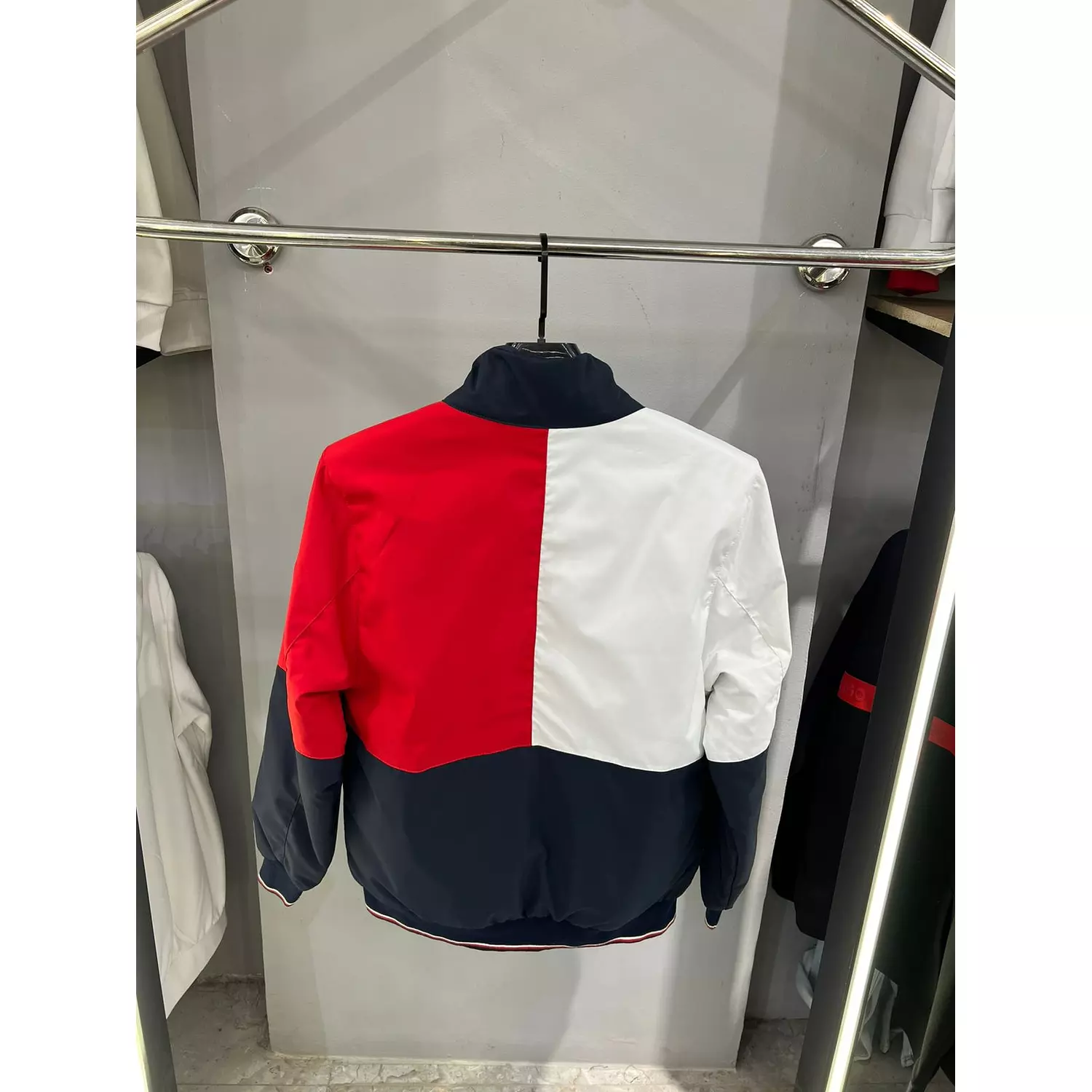 TOMMY HILFIGER COLOUR JACKET 4