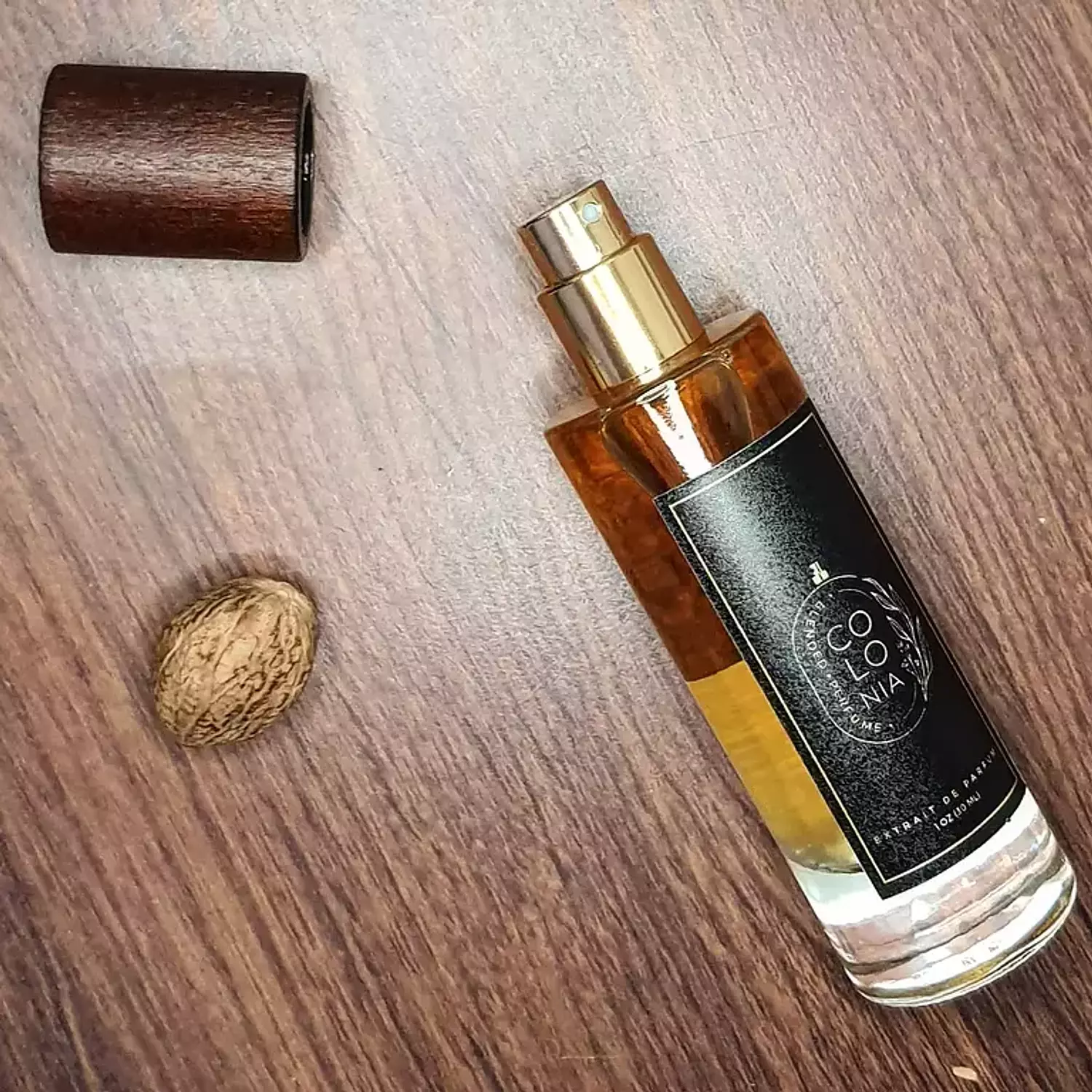 Lost Cherry Tom Ford (لوست شيري - توم فورد) عطر للجنسين hover image